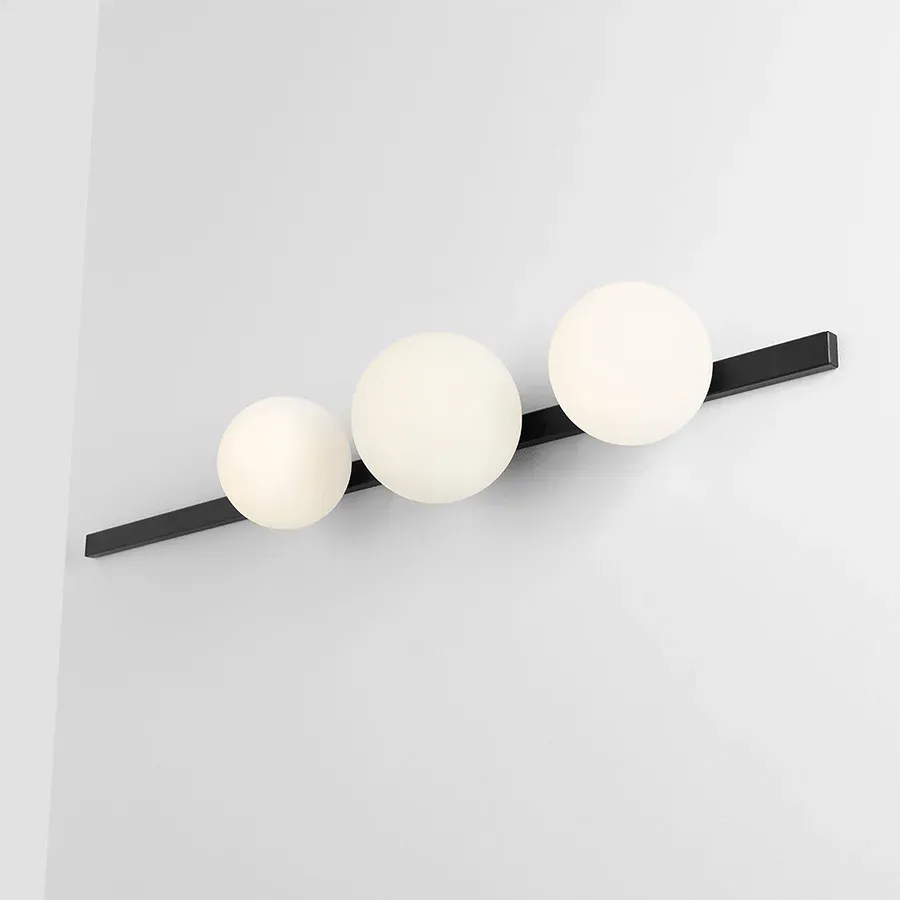 TRIPLE BAR OPAL GLOBE WALL LIGHT - Imagen 2